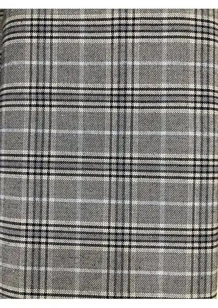 Vivola Moda Ekose Gabardin Kumaşı: Şıklık ve Dayanıklılığı Bir Arada Sunan Çok Yönlü Kumaş