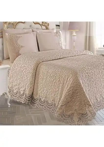 Yarençeyiz Dantelli Gelin Battaniye Seti: Modern ve Geleneksel Detaylarla Şıklık ve Konfor