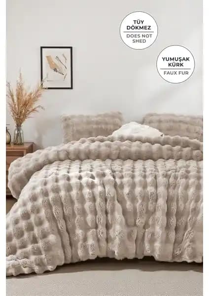 Evlen Home Collection Yorgan Karşılaştırması: Kürk ve Wellsoft Modellerinin Özellikleri