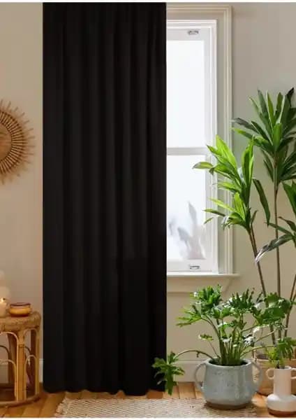 Farklı Tasarımlara Sahip Fon Perdelerin Özellikleri ve Karşılaştırması