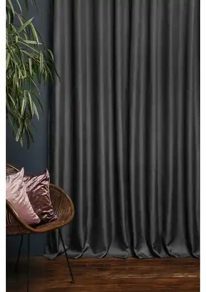 İ.D İpek Dokuma Gri Blackout ve Pierre Cardin Blackout Fon Perdeleri Karşılaştırması
