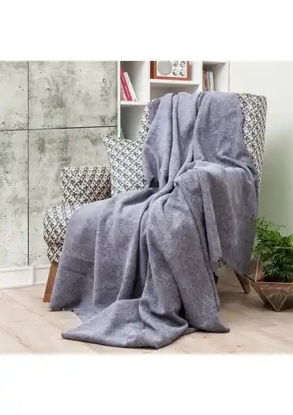 Koltuk Koruma ve Dekorasyon İçin En İyi Kaymaz ve Pamuklu Örtü Seçenekleri