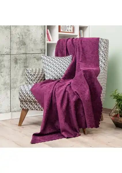 Koltuk Örtüsü Seçenekleri: Jakarlı Kaymaz ve Pamuklu Dekoratif Setler İncelemesi