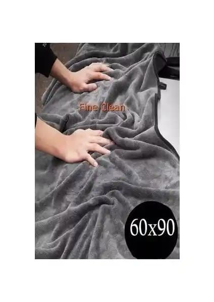 Mikrofiber Oto Yıkama ve Kurulama Bezleri Karşılaştırması: Fine Clean ve Numune Market Suhvee