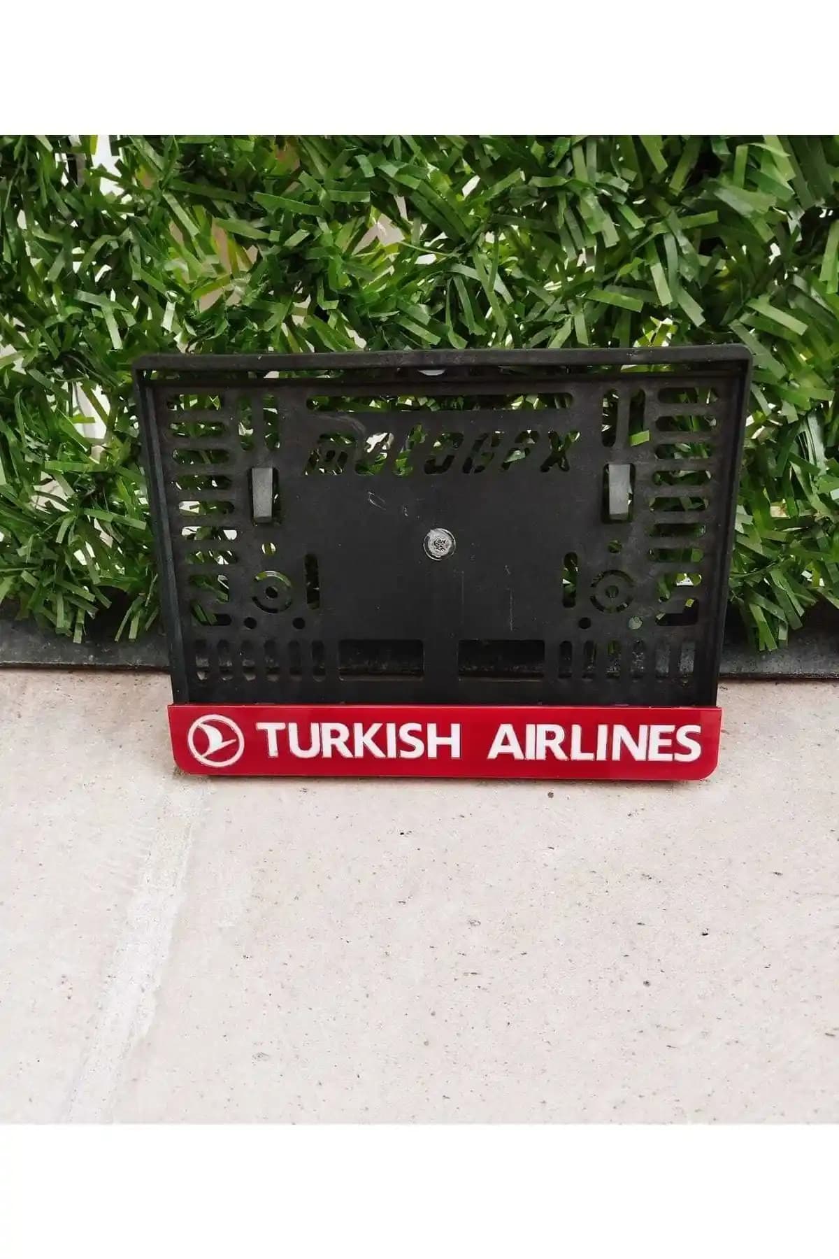 Aksaray Tasarım Atölyesi Motor Plakalığı: Estetik ve Dayanıklılığı Bir Arada Sunan Ürün