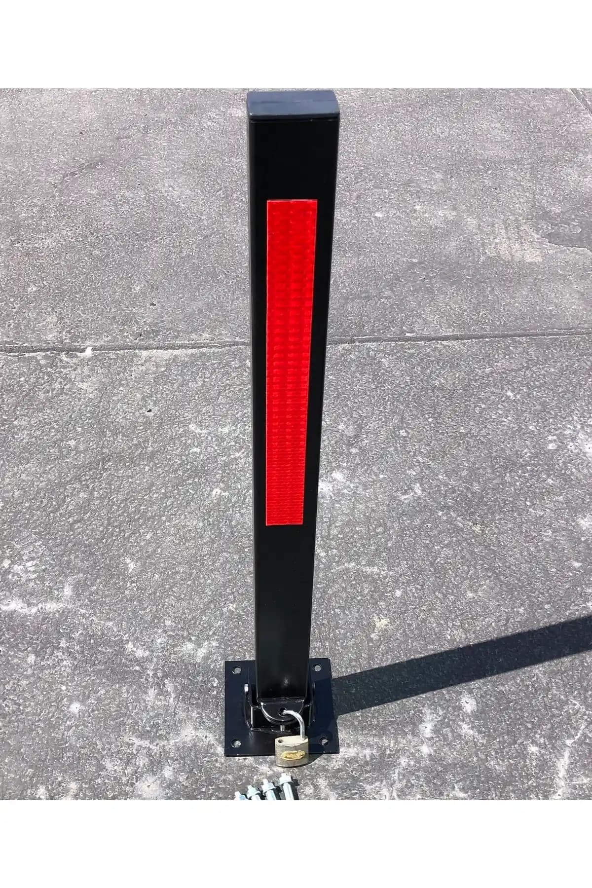 EVMİXX Kilitli Otopark Direği: Güvenlik ve Dayanıklılık Sağlayan Bariyer Çözümü