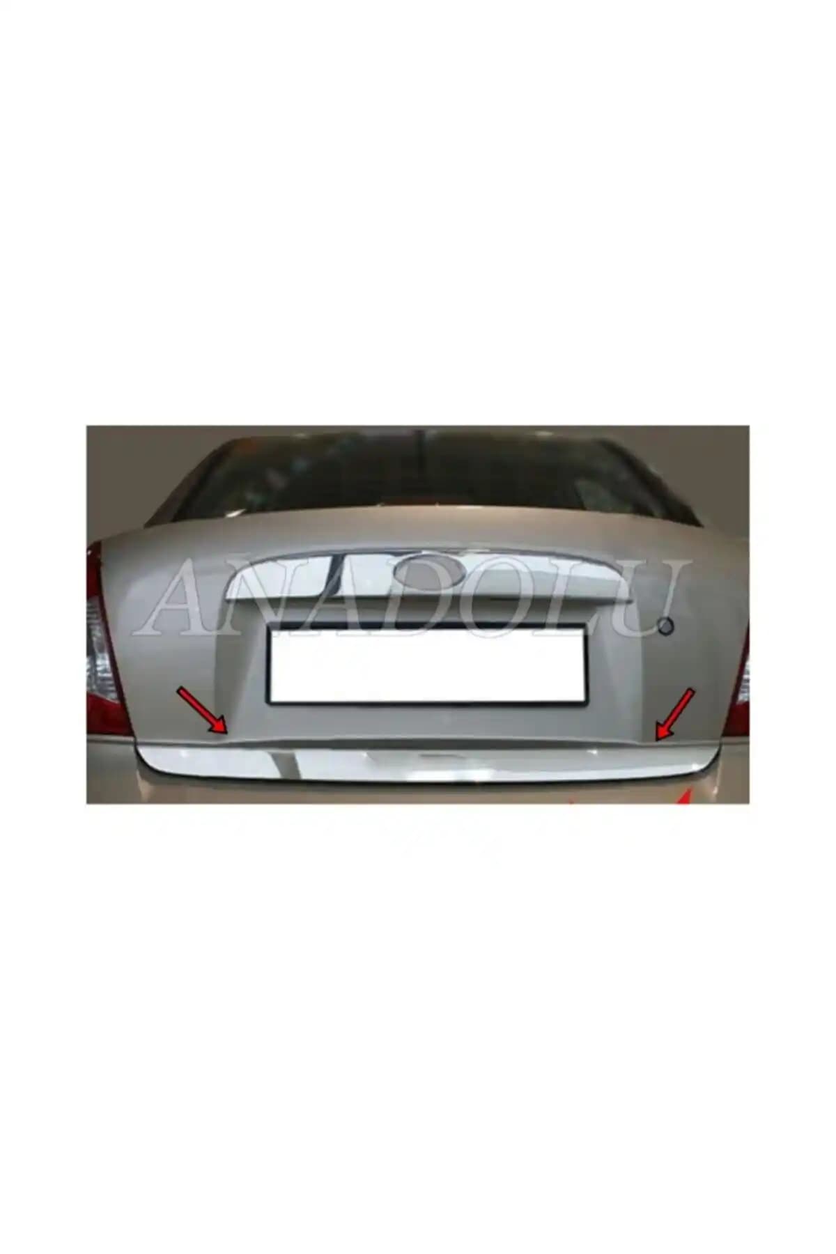 Hyundai Accent Era İçin Krom Bagaj Alt Çıtası: Estetik ve Kolay Montajlı Aksesuar