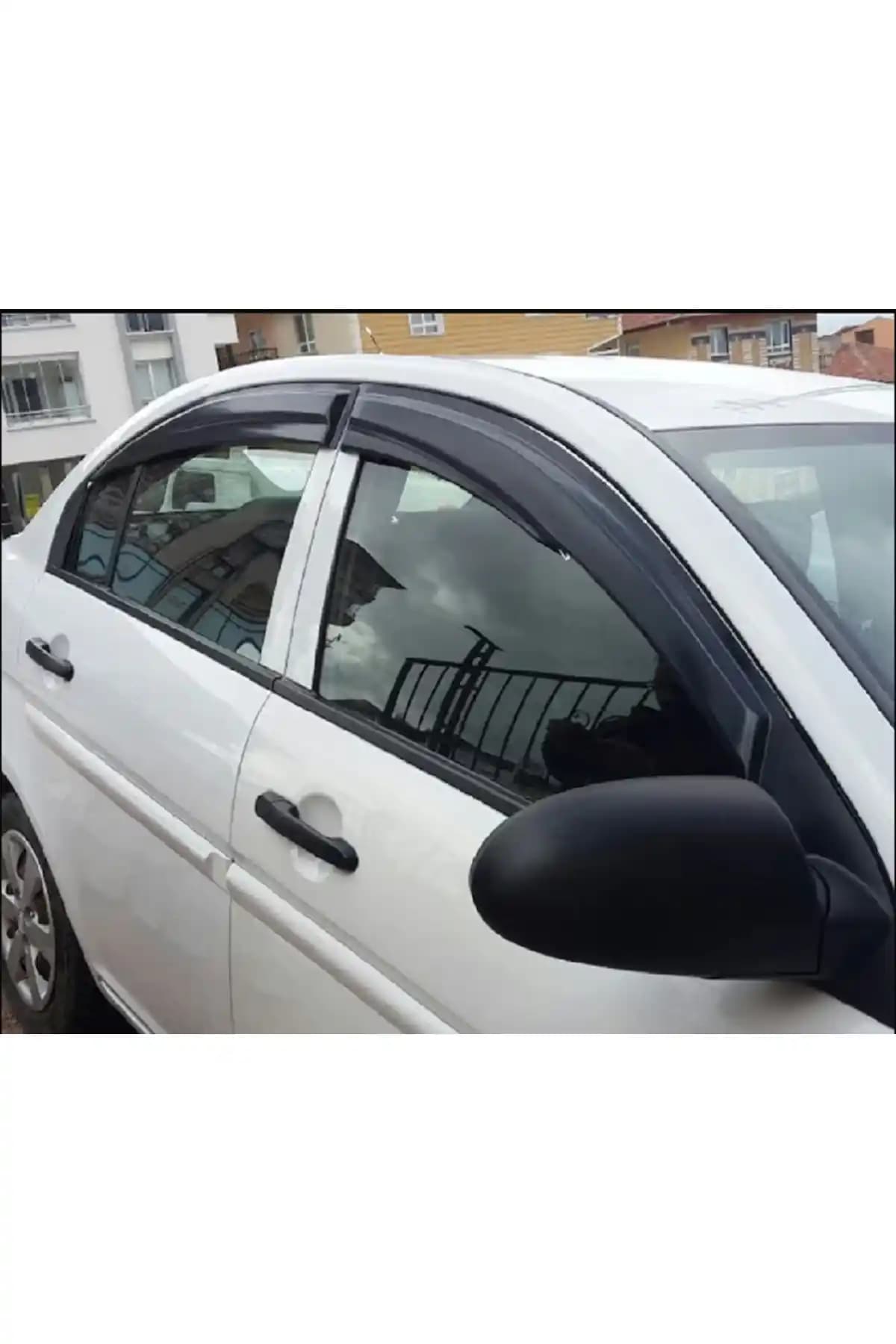 Hyundai Accent Era İçin Mugen Tip 4 Lü Cam Rüzgarlığı Detaylı İnceleme ve Kullanıcı Yorumları