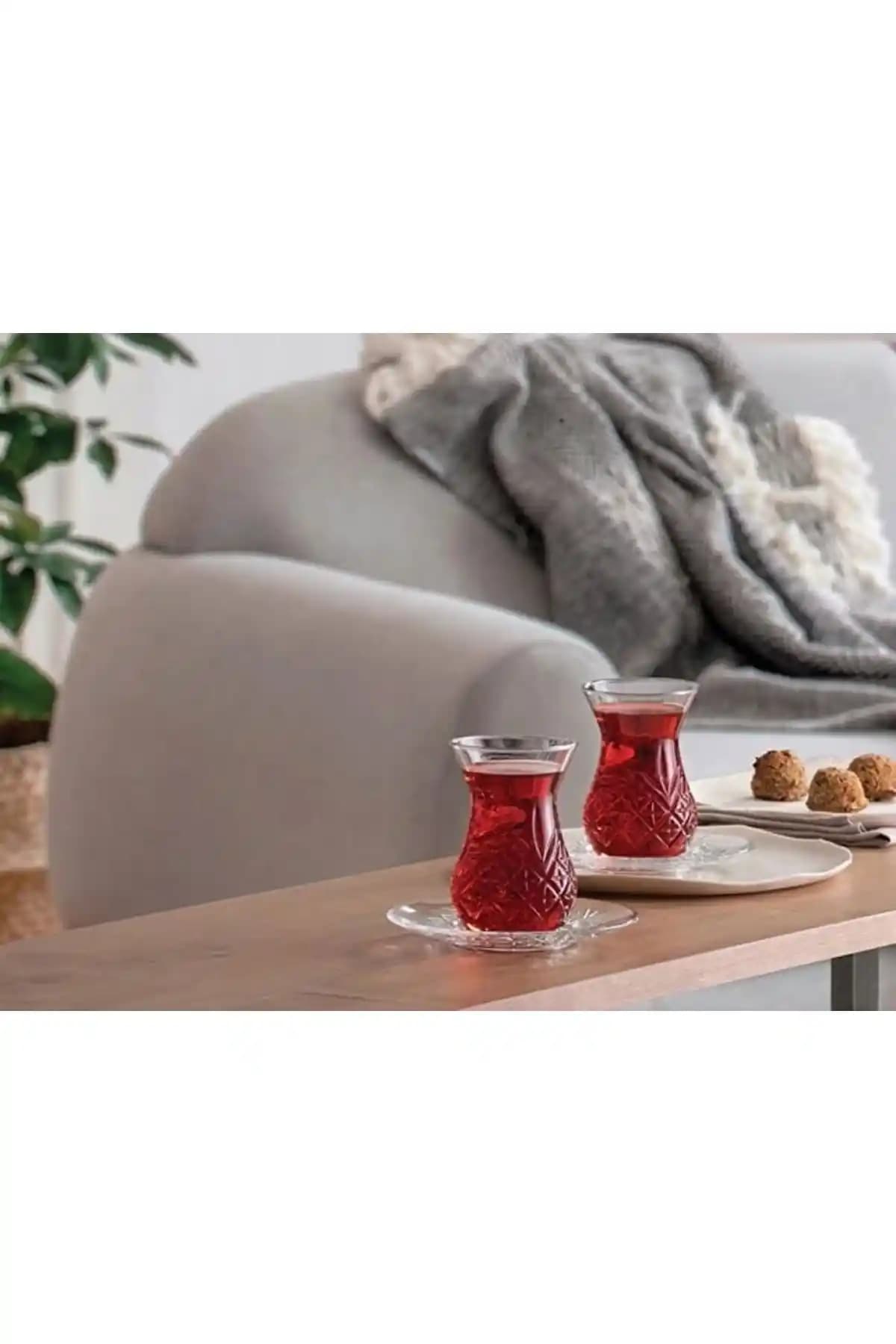 Paşabahçe Timeless 12 Parça Cam Çay Seti Şık ve Fonksiyonel Tasarımıyla Ev ve Hediye Seçenekleri