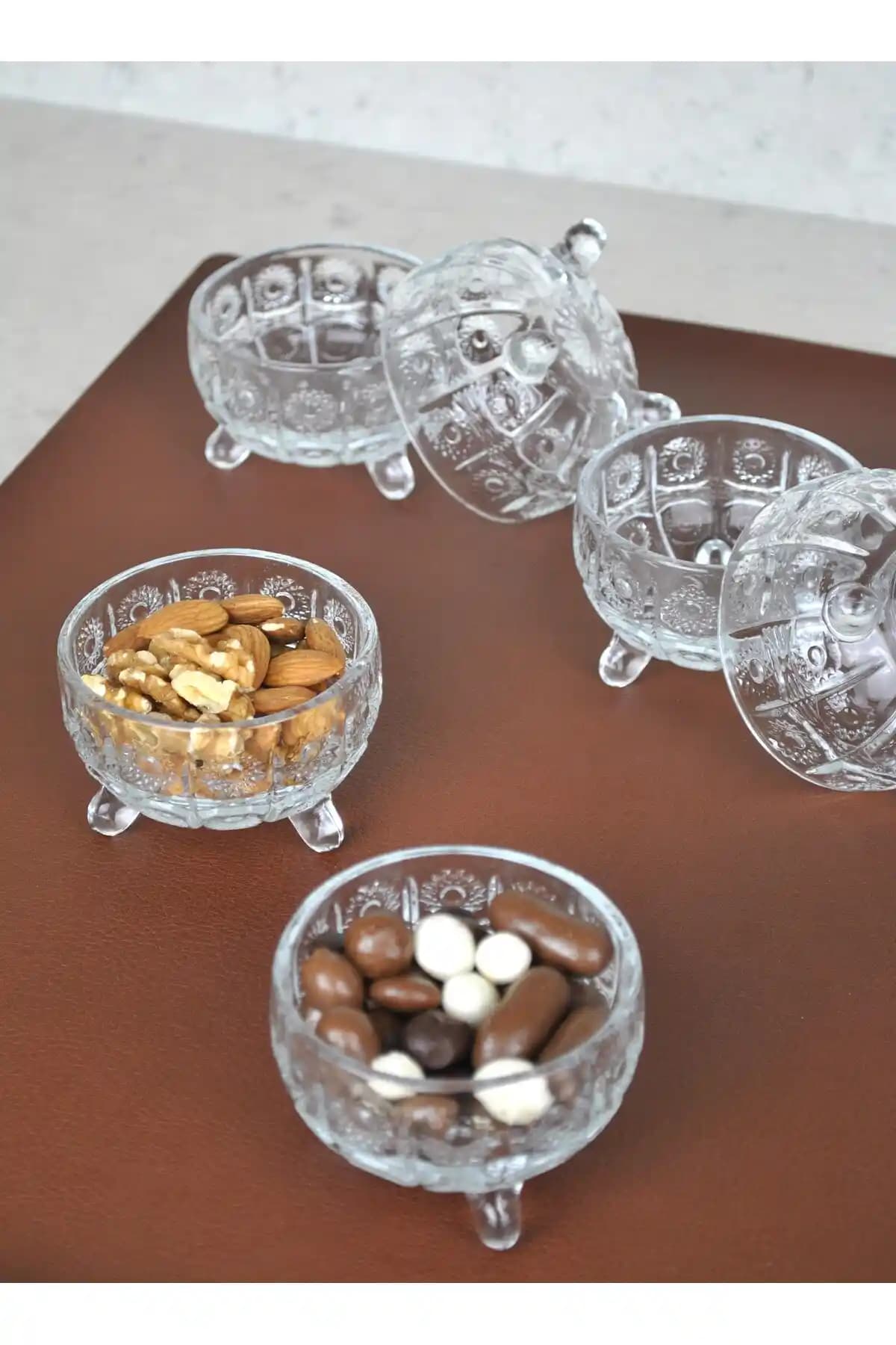 Porselen Diyarı 6'lı Ayaklı Kristal Cam Sunumluk Kase Seti Şık ve Dayanıklı Tasarım