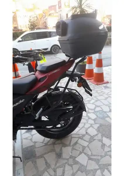 Tvs Apache RTR 200 Çanta Demiri: Güçlü ve Dayanıklı Yük Taşıma Aksesuarı