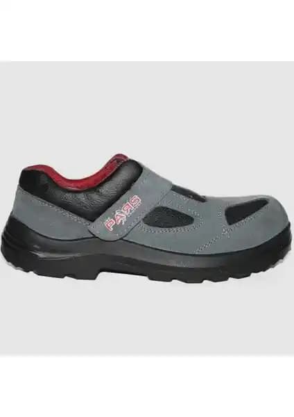 İş Güvenliği İçin En İyi Çelik Burun ve Su Geçirmez İş Ayakkabısı Karşılaştırması