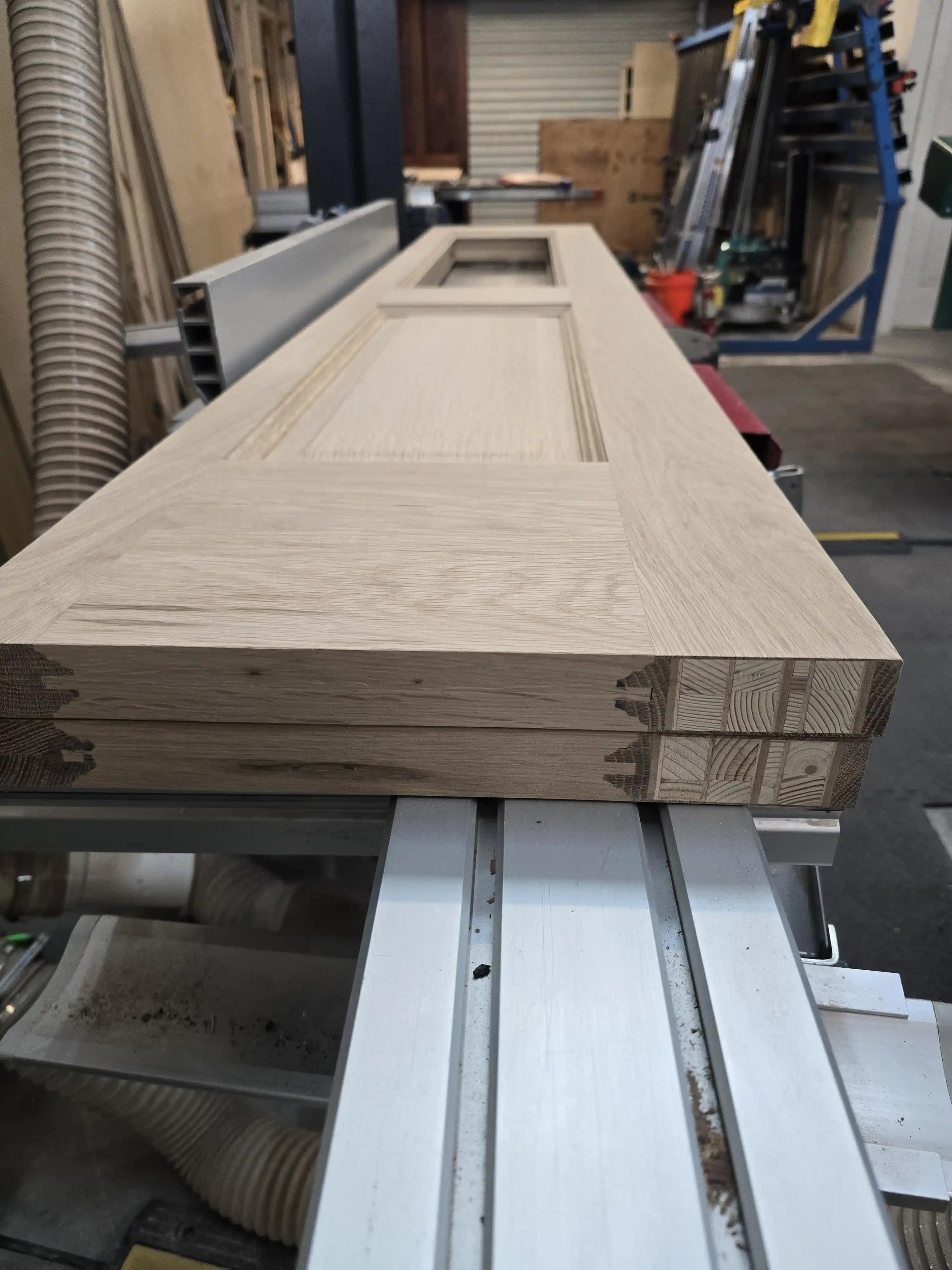 Ahşap Kapılarda Stave Core Yapısının Dayanıklılık ve Stabilite Üzerindeki Etkileri