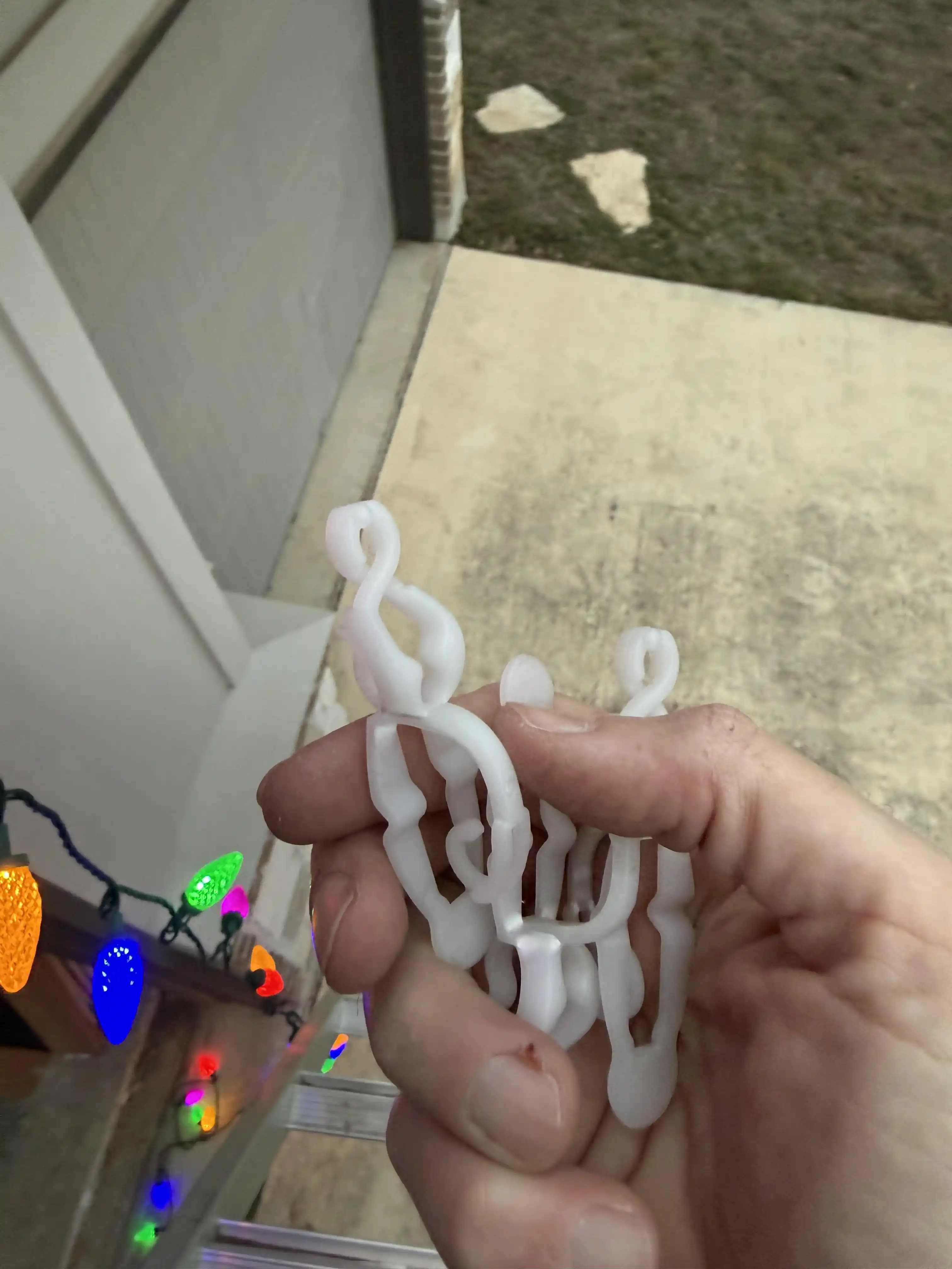 Aydınlatma Işıkları İçin Plastik Klips Alternatifleri ve Dayanıklı Montaj Çözümleri