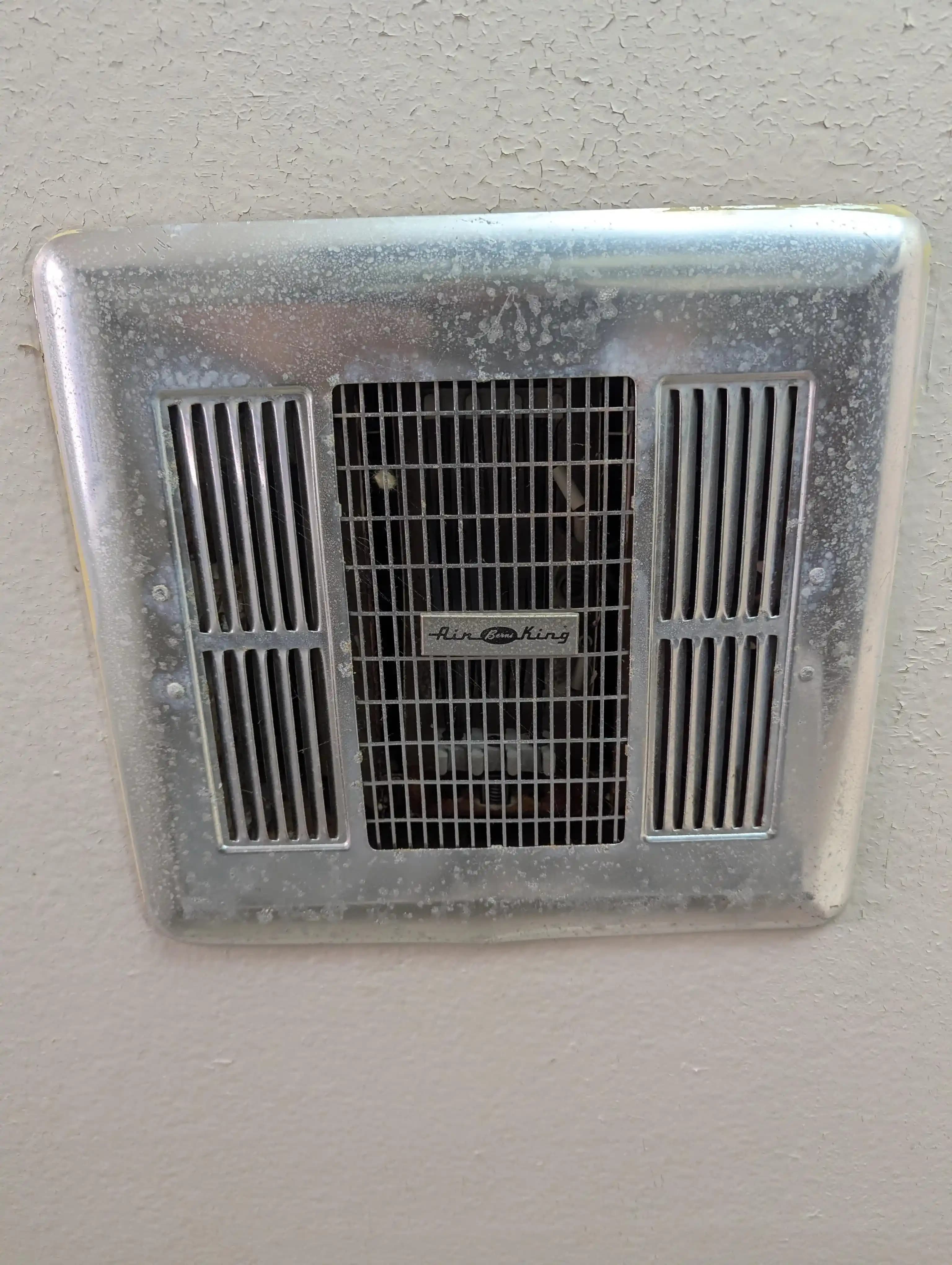 Banyo Isıtıcılarının Kullanımı, Güvenlik Önlemleri ve Modern Alternatifleri Üzerine İnceleme