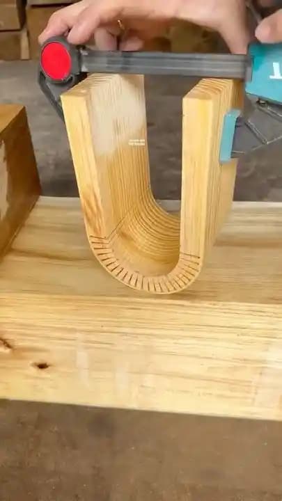 Ahşap Buhar Bükme Yöntemleri: Nemlendirme, Isıtma ve Uygulama Teknikleri