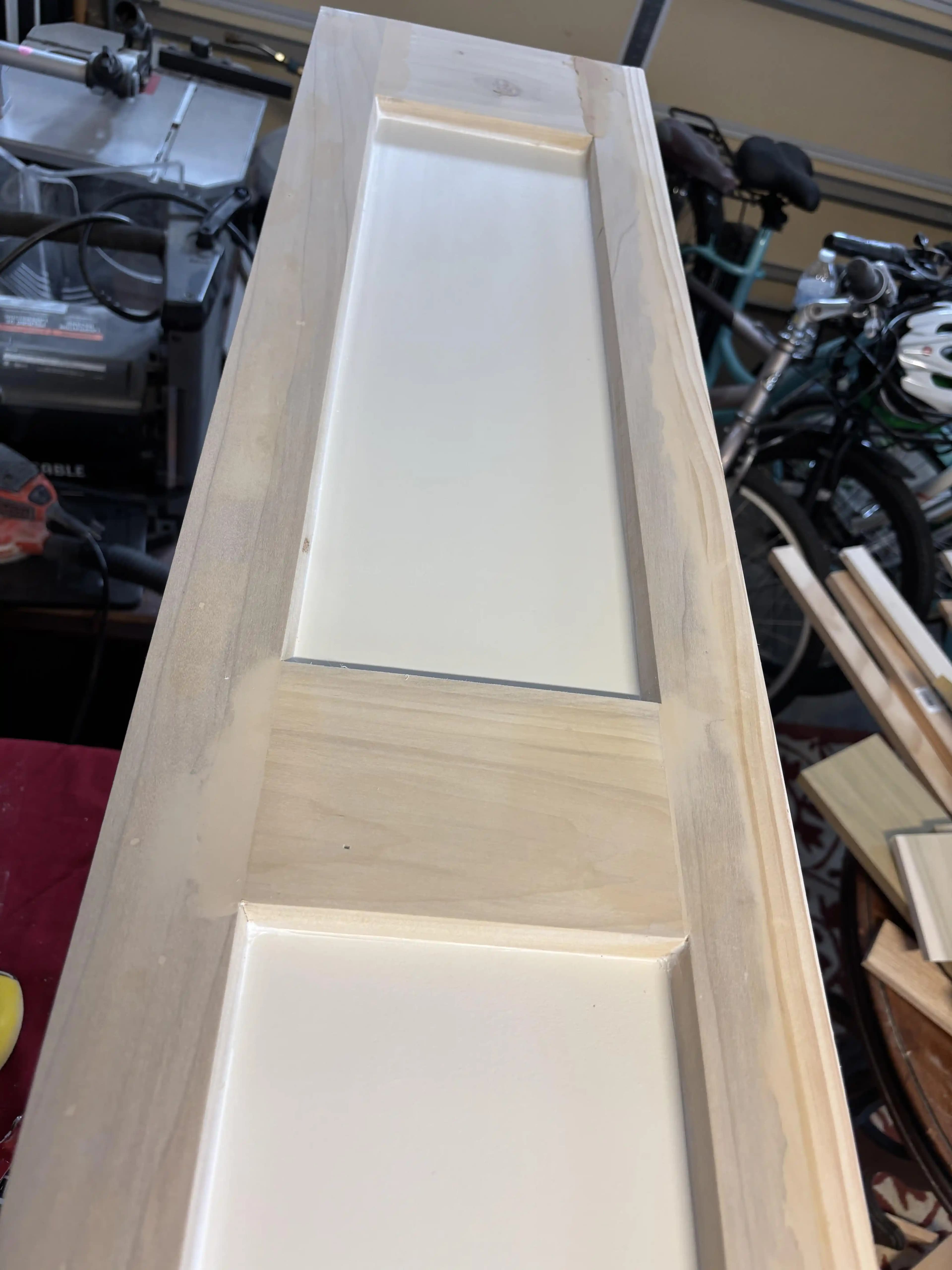 Dolap Yan Panellerinde Derz Dolgusu ve Panel Montaj Teknikleri Üzerine İnceleme