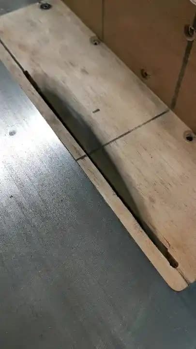 Sıfır Boşluklu Daire Testeresinde Rip Testere Bıçağı Ses Özellikleri ve Kullanım İpuçları