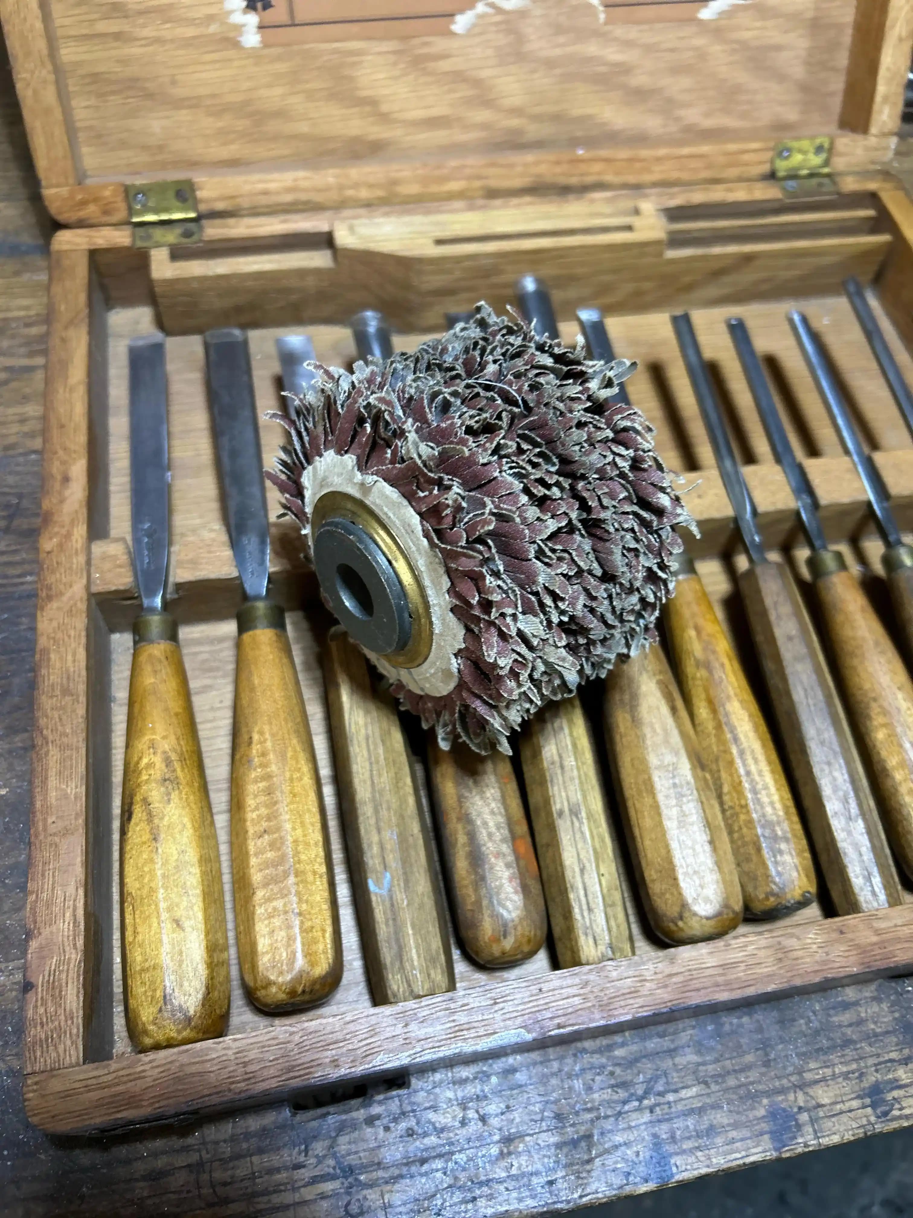 Yığılmış Mop Zımpara Diskleri: Özellikleri, Zorlukları ve Alternatif Çözümler