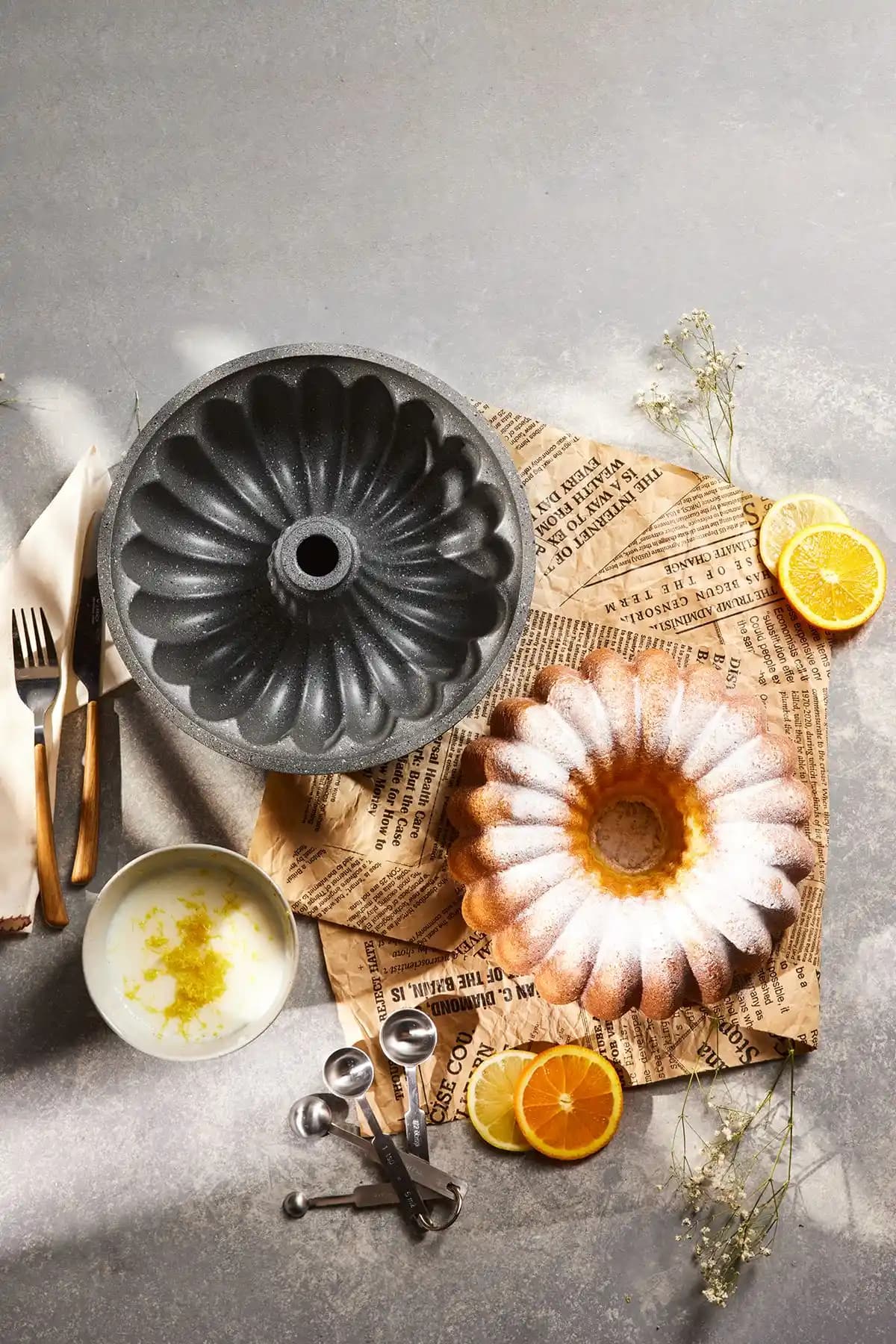 Emsan Arya ve Griss Hardstone Döküm Kek Kalıplarının Karşılaştırması ve Özellikleri