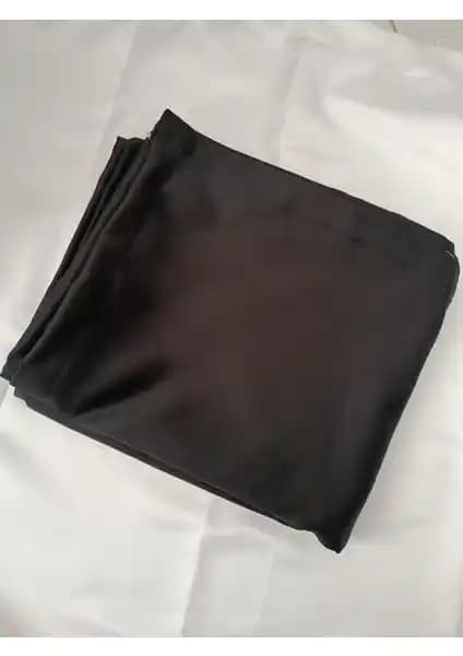 Karmaş Home Siyah Karartma Perdesi ve RechHome Beyaz Güneşlik Perde Karşılaştırması