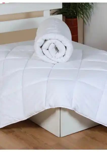 Madame Clean ve English Home Somni Tek Kişilik Yorgan Karşılaştırması: Özellikler ve Kullanıcı Yorumları