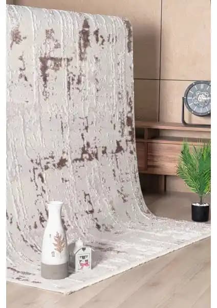 Melaris Halı Essa ve West Home Kaydırmaz Yıkanabilir Halı Karşılaştırması
