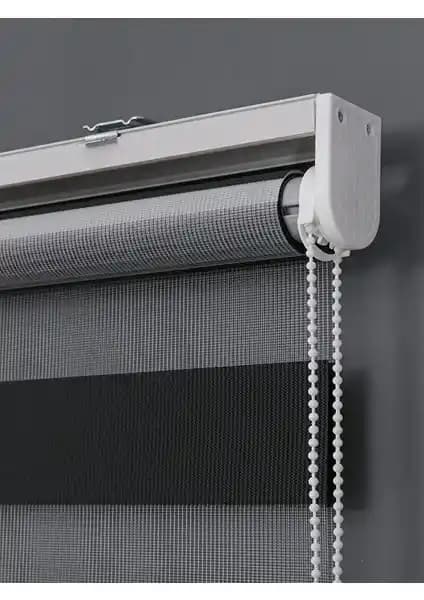 NetworkAvm Siyah Bambu Zebra Stor Perde ve Beyaz Modern Zebra Perde Karşılaştırması