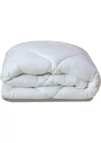 Özdilek Yorgan Karşılaştırması: Pamuk ve Mikrofiber Modellerin Özellikleri ve Kullanıcı Yorumları