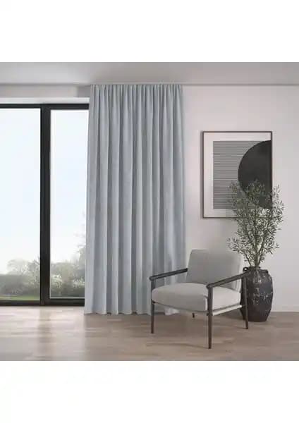 Perde Karşılaştırması: Kadife ve Blackout Perdelerin Özellikleri ve Seçim Rehberi