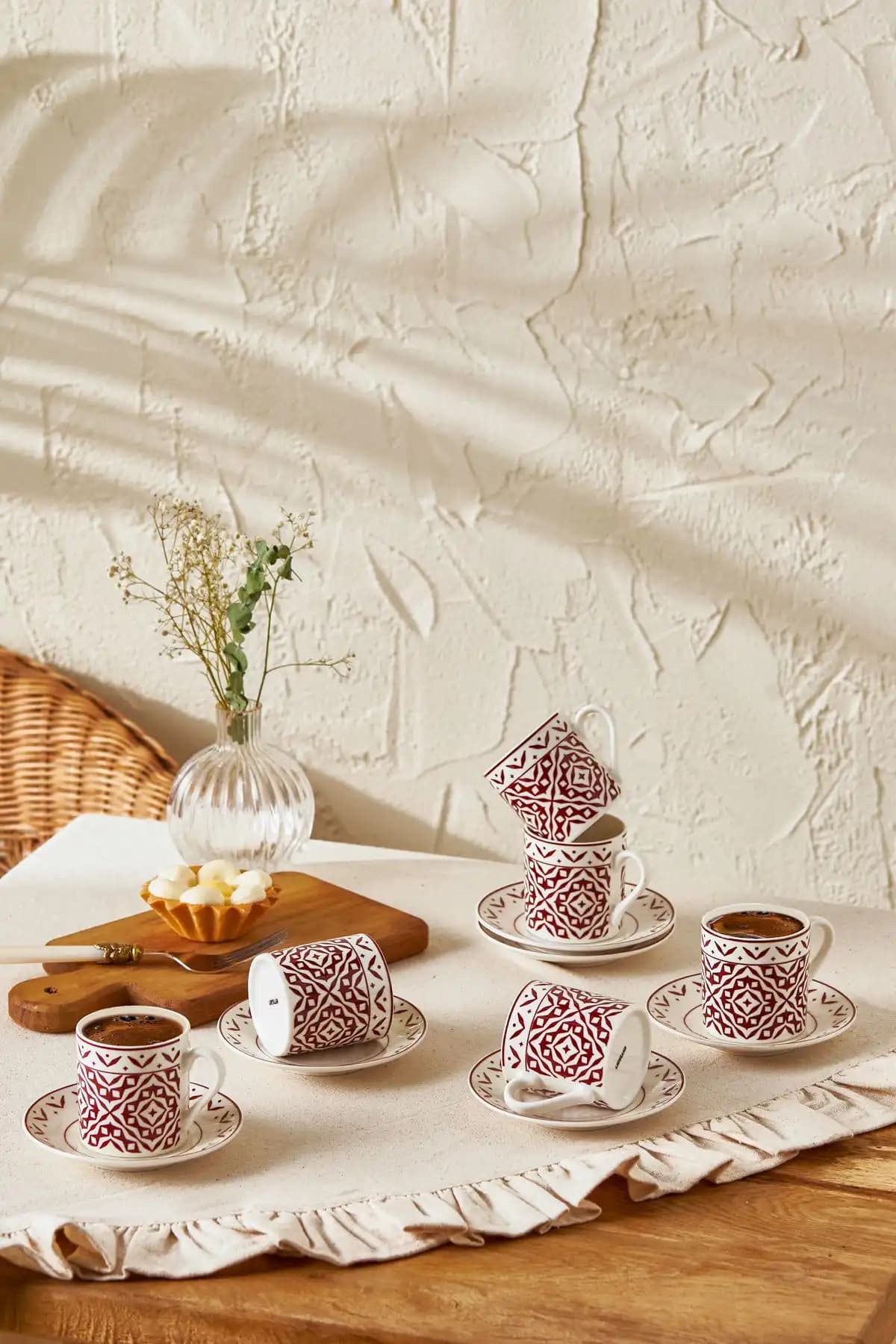 Emsan Verano Kahve Fincan Takımları Karşılaştırması: Modern ve Vintage Tasarımlar 2