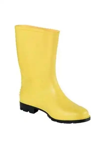 Gezer Kısa Çizme No:40 Konfor ve Şıklığın Buluştuğu Modern Tasarım