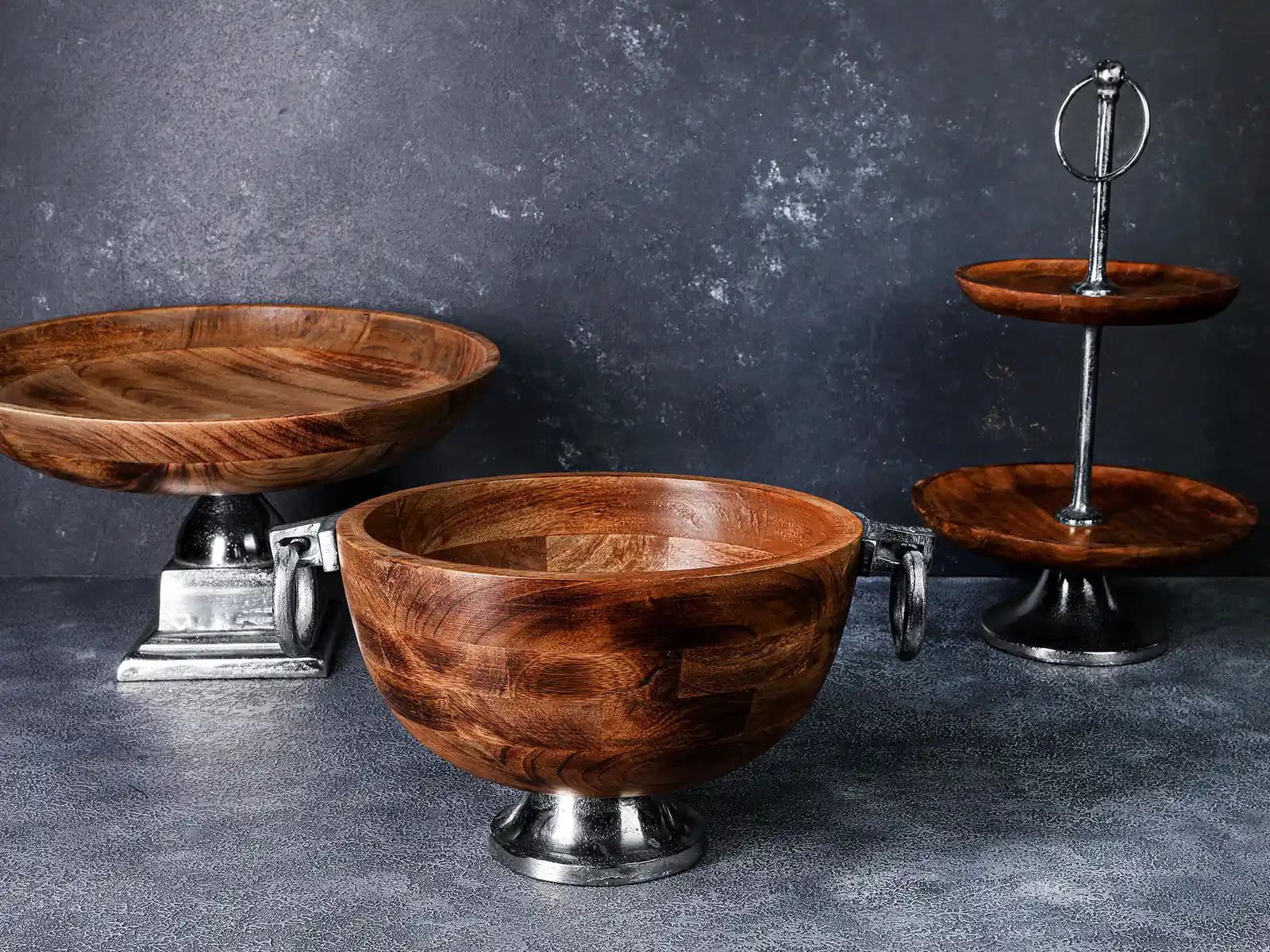 Ahşap Ayaklı Kaseler ile Dekorasyonunuzu Doğal ve Şık Hale Getirin