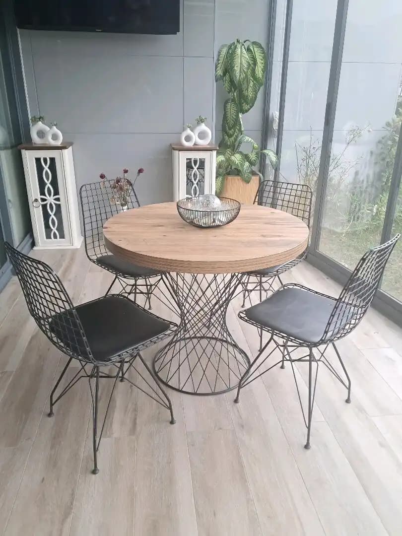 Ahşap Masa ve Sandalye Modelleriyle Doğal ve Şık Dekorasyon Fikirleri