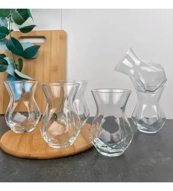 Altılı Çay Bardağıyla Dekorasyonun Şıklığını Artıran Yaratıcı Fikirler ve Kullanım Alanları