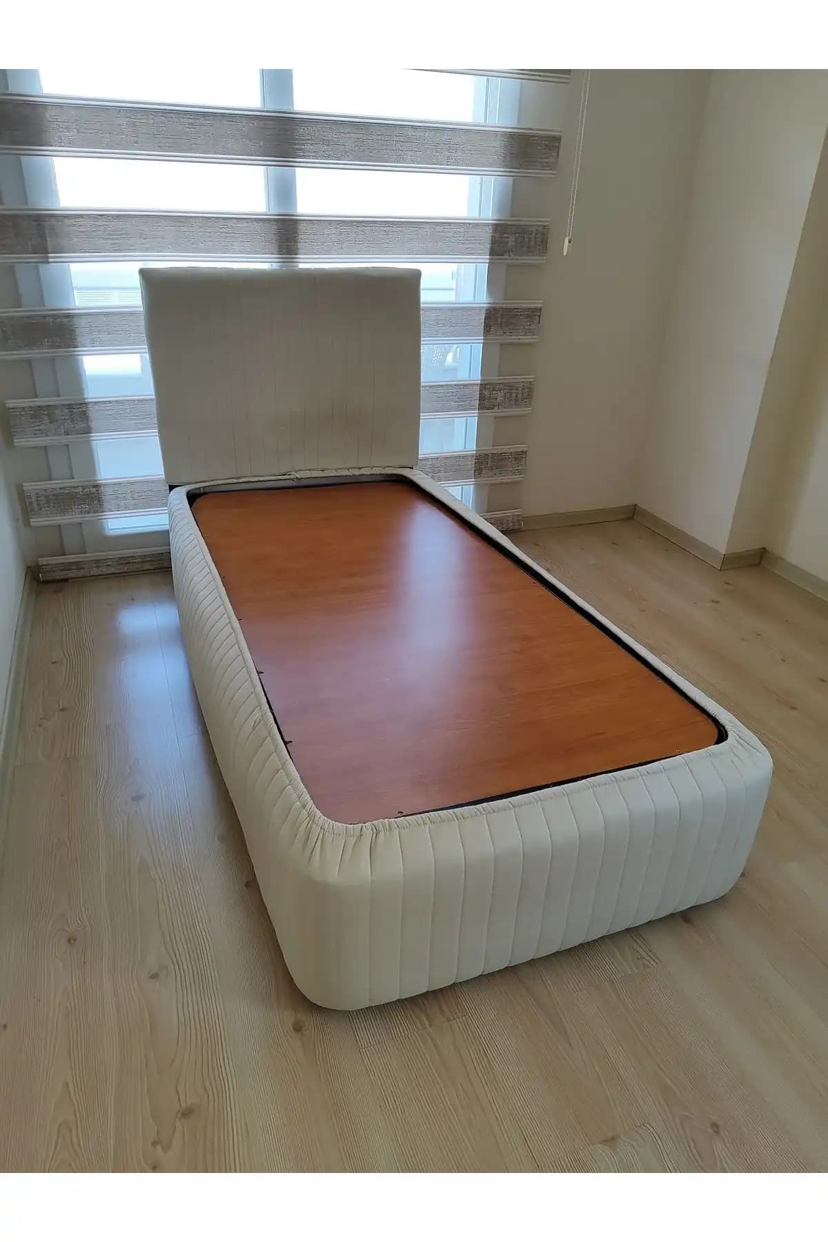 Baza Kenar Örtüsü Dekorasyonda Estetik ve Fonksiyonelliğin Birleşimi