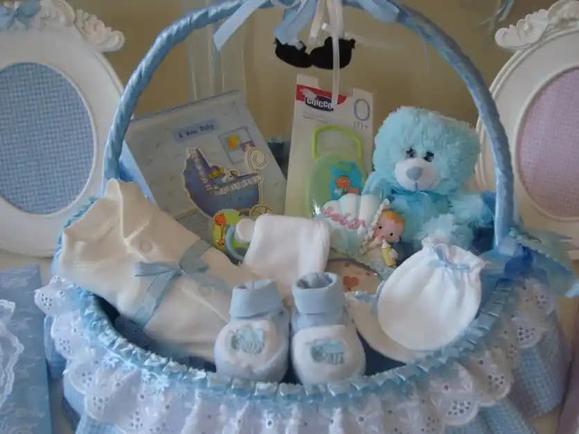 Bebek Bohçası Nedir, İçeriği ve Hazırlama Süreci Hakkında Detaylı Bilgi