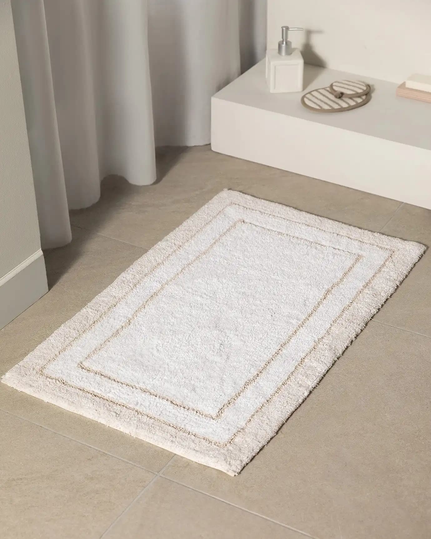 Bej Banyo Paspası ile Dekorasyonda Şıklık ve Fonksiyonellik Sağlayan En İyi Seçenekler
