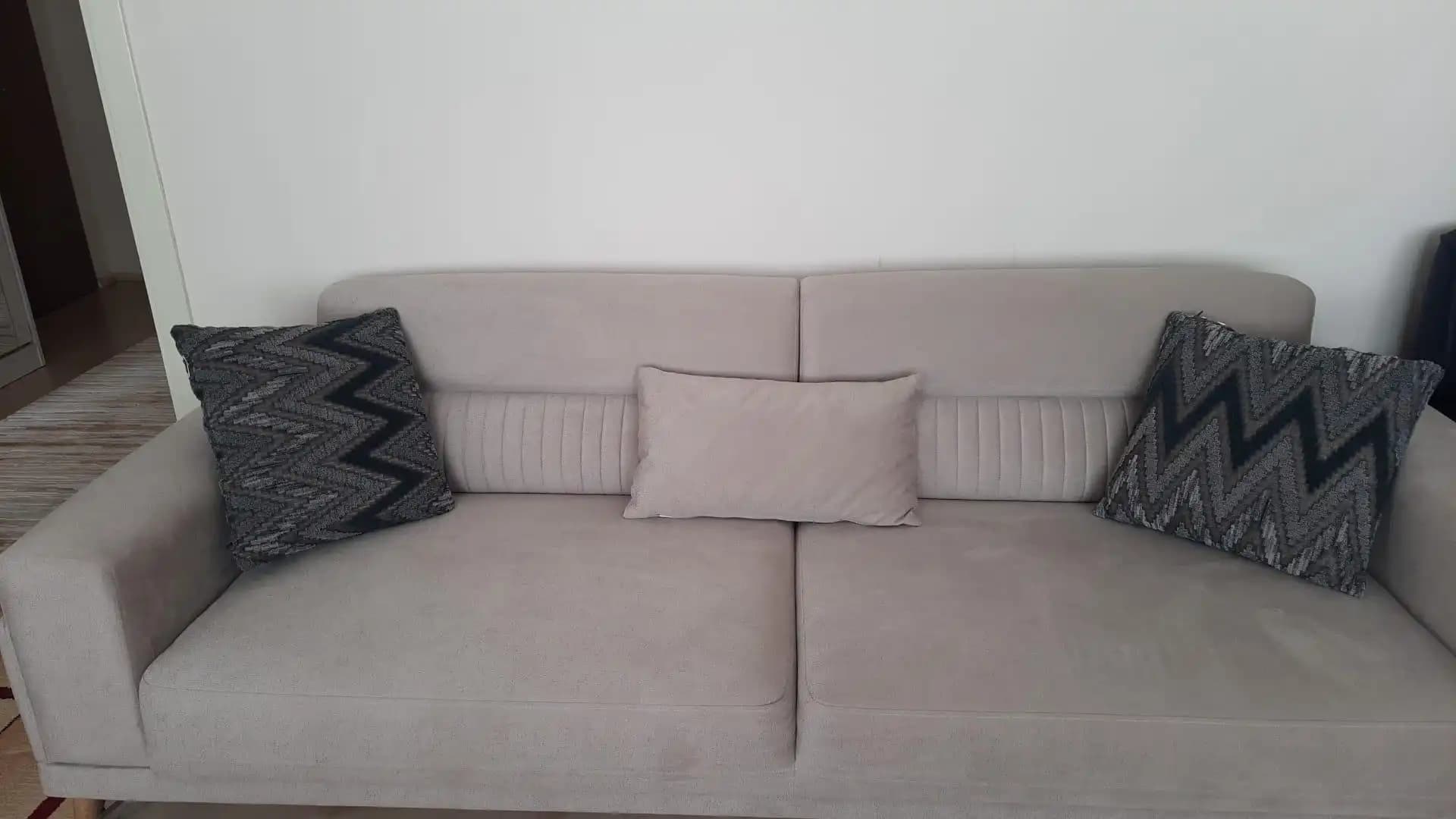 Bellona Kırlentleri ile Dekorasyonunuza Şıklık ve Konfor Katın