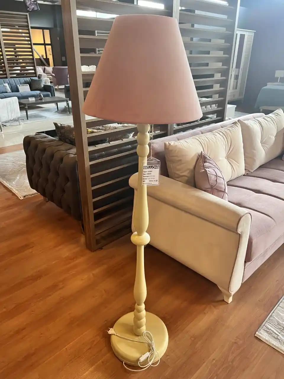 2025'te Bellona Lambaderleriyle Evinizin Atmosferini Baştan Yaratın