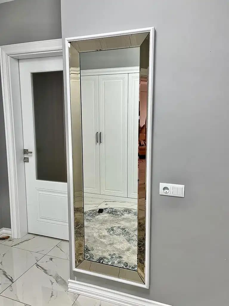 Boy Aynası Dekorasyonda Şıklık ve İşlevselliğin Anahtarı Oluyor