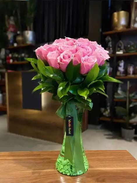 Canlı Çiçeklerle Dekorasyonda Ferah ve Canlı Bir Atmosfer Yaratma Rehberi