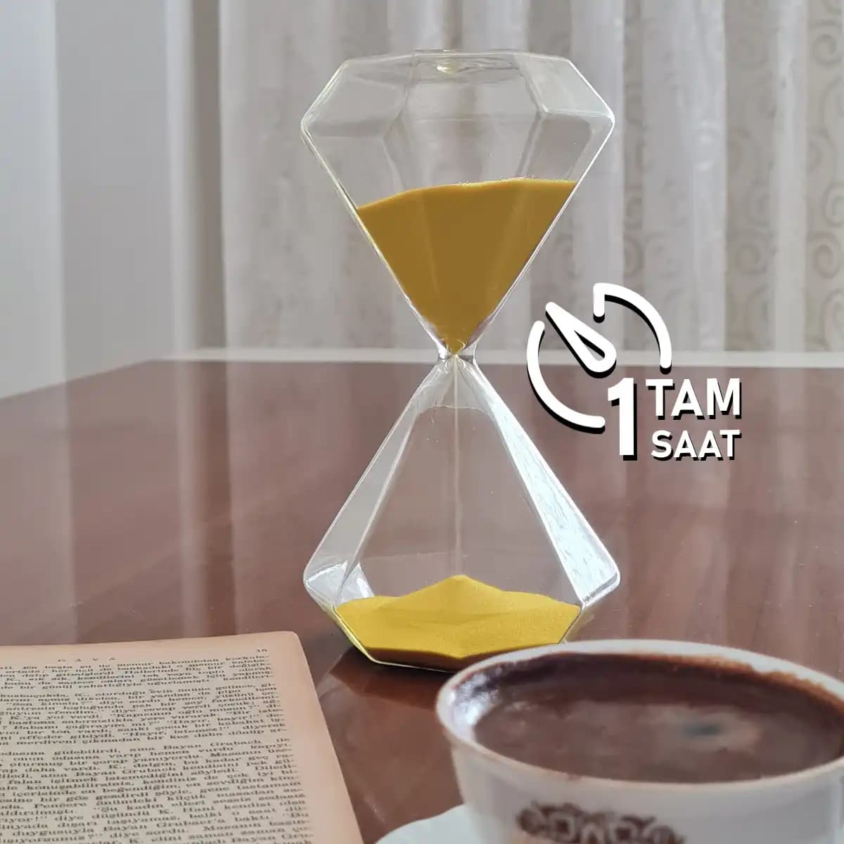 Dekorasyonda Zamanın Estetiği: 1 Saatlik Kum Saati ile Mekânlara Farklı Dokunuşlar