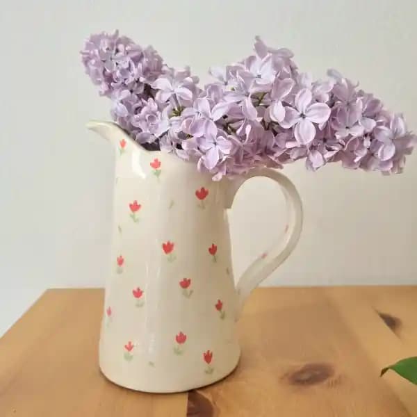 El Yapımı Vazolar ile Dekorasyonda Özgün ve Sıcak Bir Dokunuş Yaratın