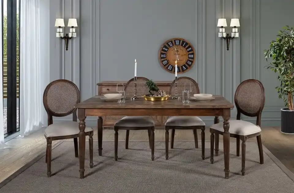 2025'te Mutlaka Sahip Olmanız Gereken En İyi Yemek Takımları