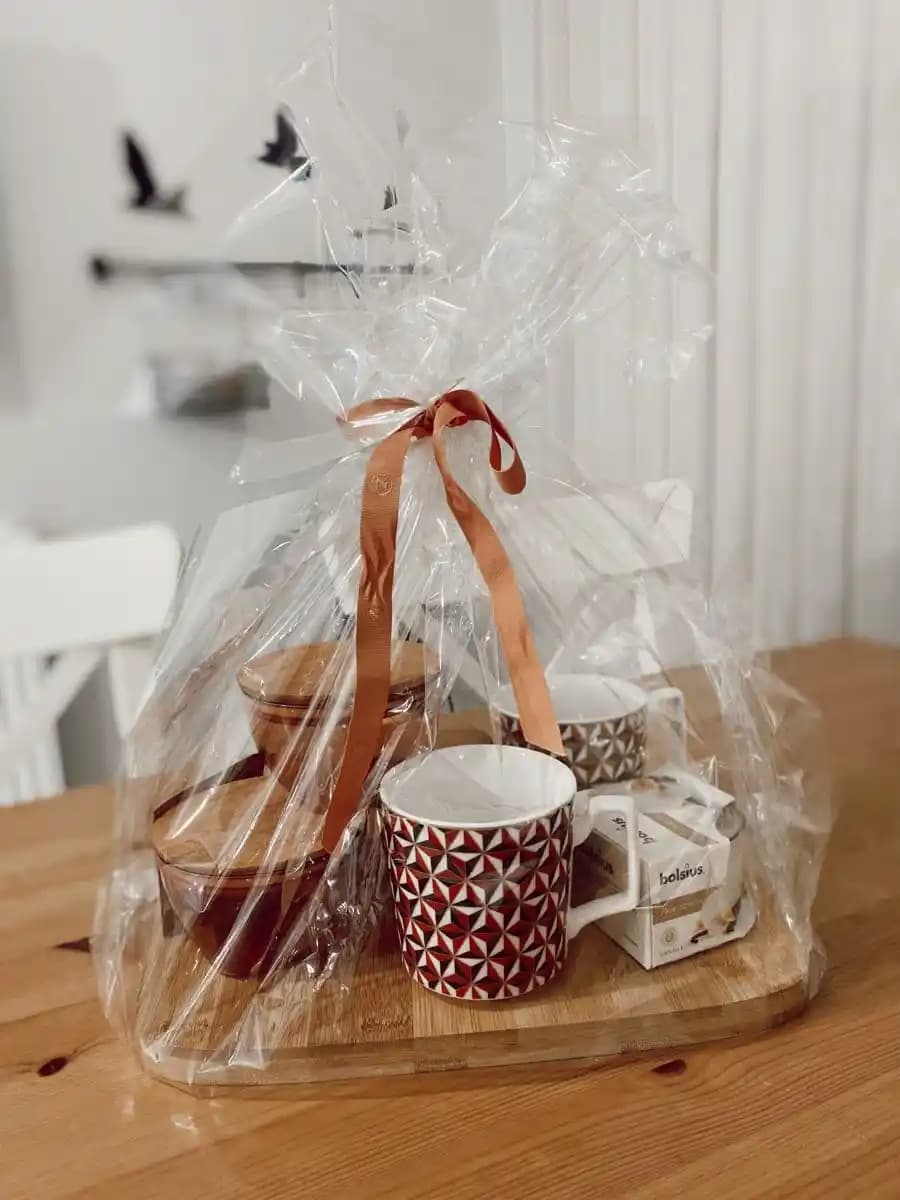 Ev Hediyesi Fikirleri: Dekorasyonda Yaratıcılığı Artıran İlham Kaynakları