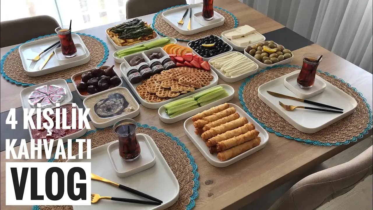 Evde Kahvaltı Masası Dekorasyonu İpuçları ve Trendleriyle Şıklığı Yakala