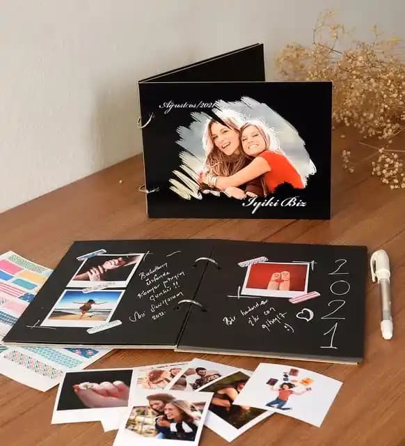 Fotoğraflı Anı Defteri ile Evinize Kişisel ve Sıcak Bir Dekorasyon Katın