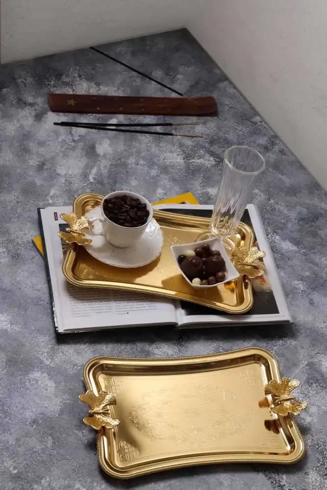 Gold Kahve Sunum Tepsisi ile Ev Dekorasyonunuza Zarif Dokunuşlar Katın