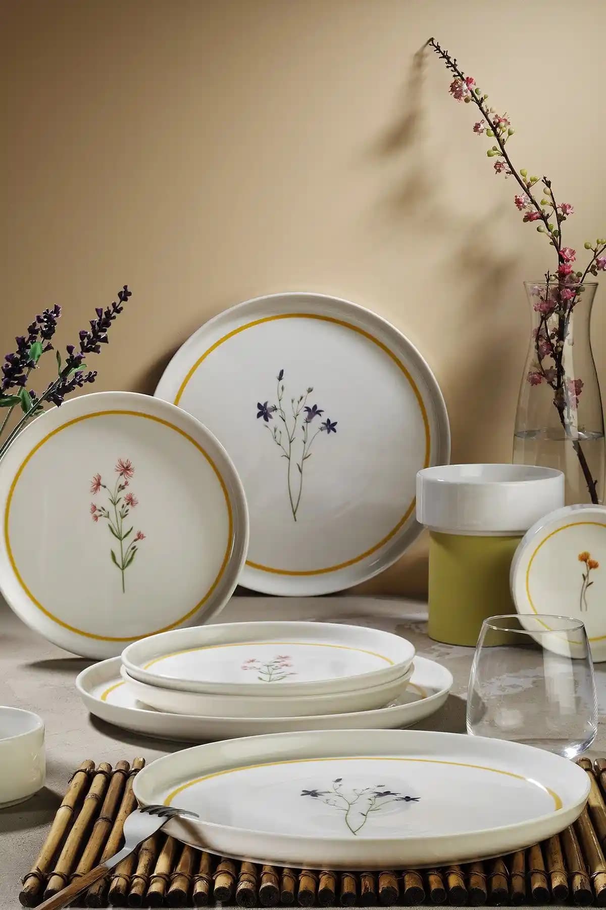 Güral Porselen İris Yemek Takımıyla Sofranıza Şıklık ve Zarafet Katın